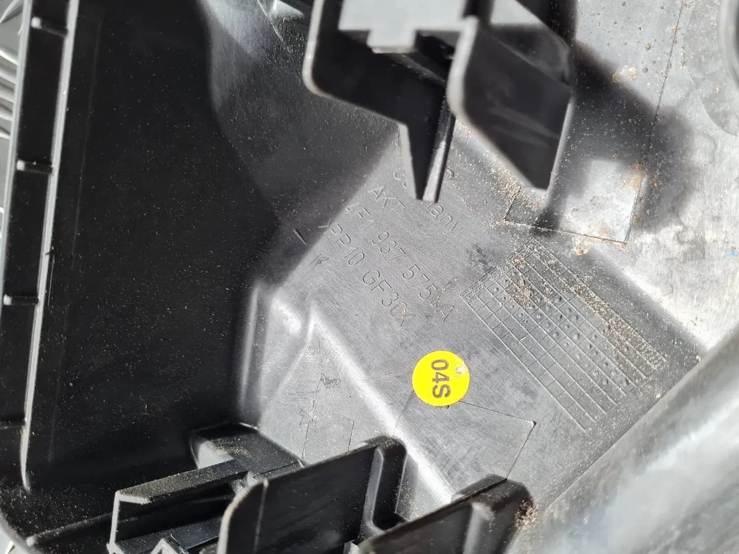 Gehäuse des Sicherungskastens AUDI A6 2008 - foto 4