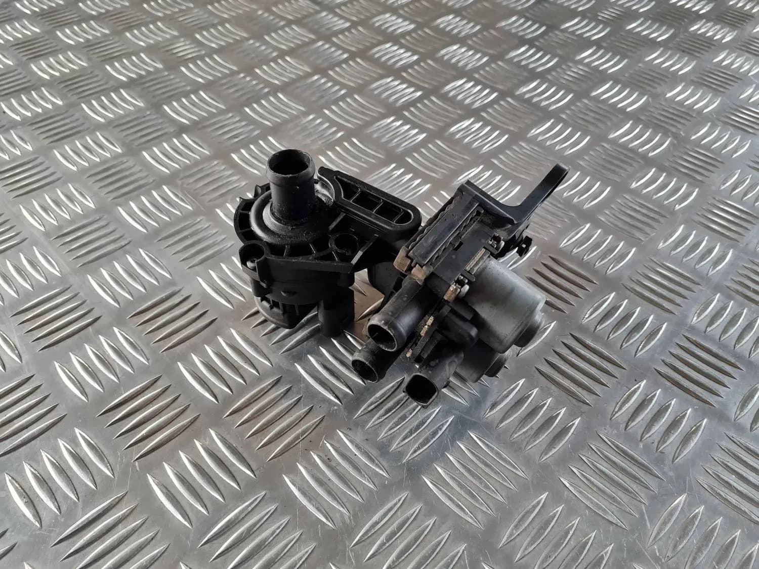 Heizkörperventil AUDI A6 2008 - foto 5