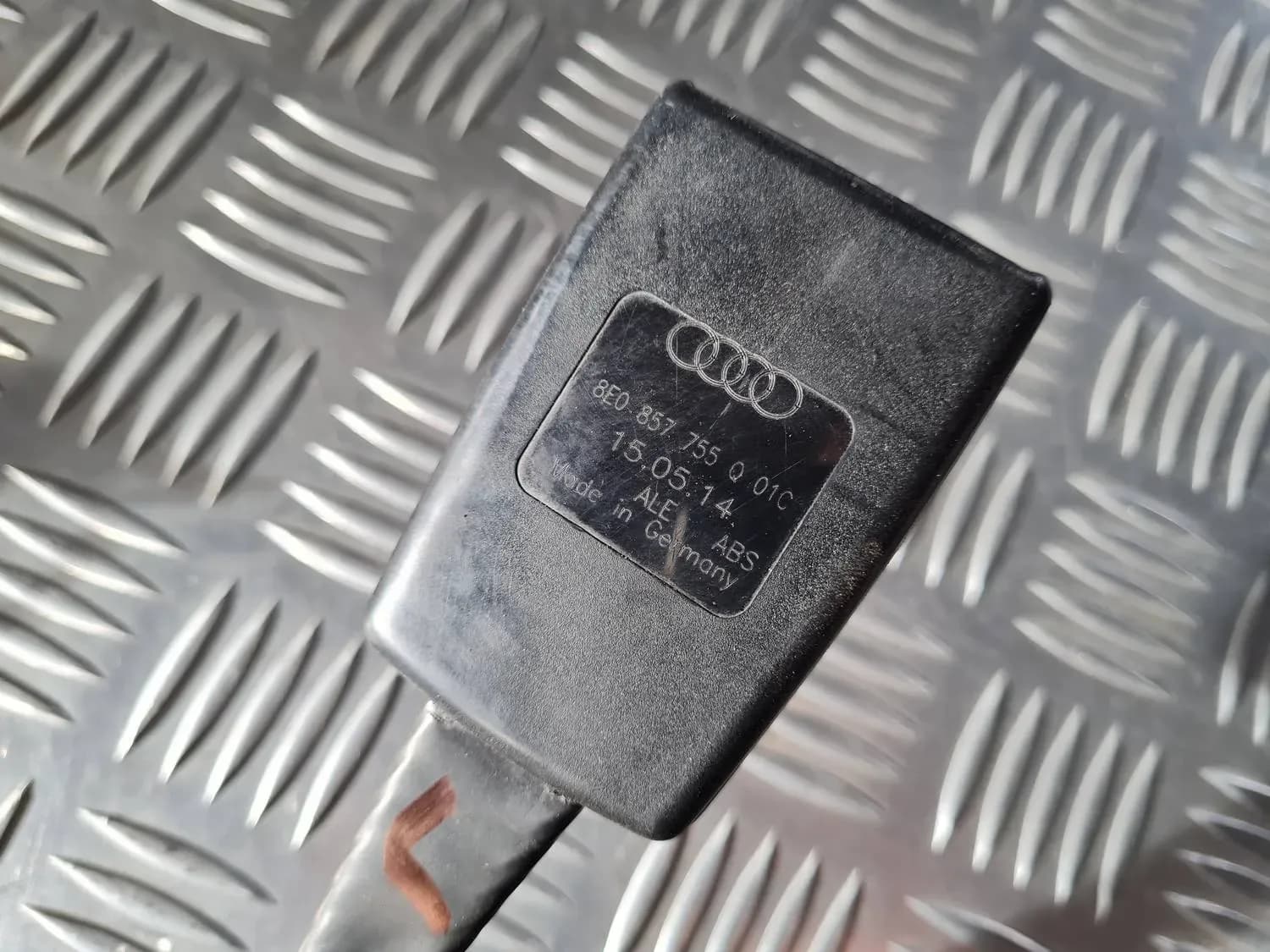 Sicherheitsgurtschloss vorne AUDI A6 2008 - foto 4