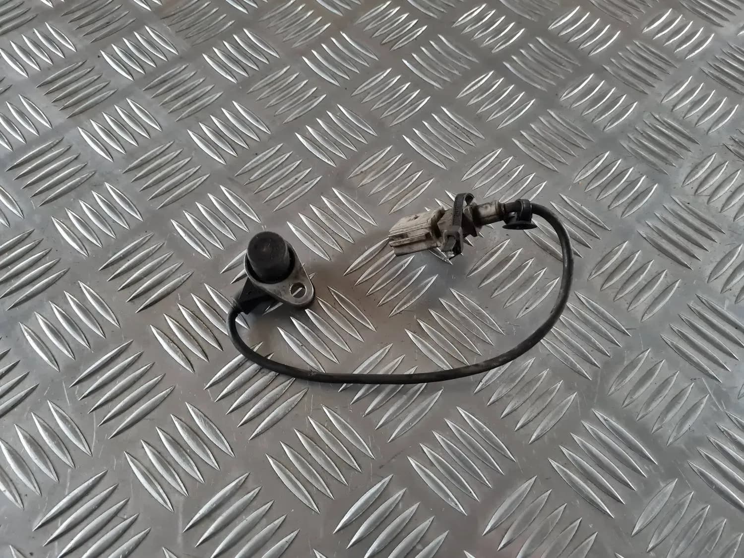 Kurbelwellensensor AUDI A6 2008 - foto 1