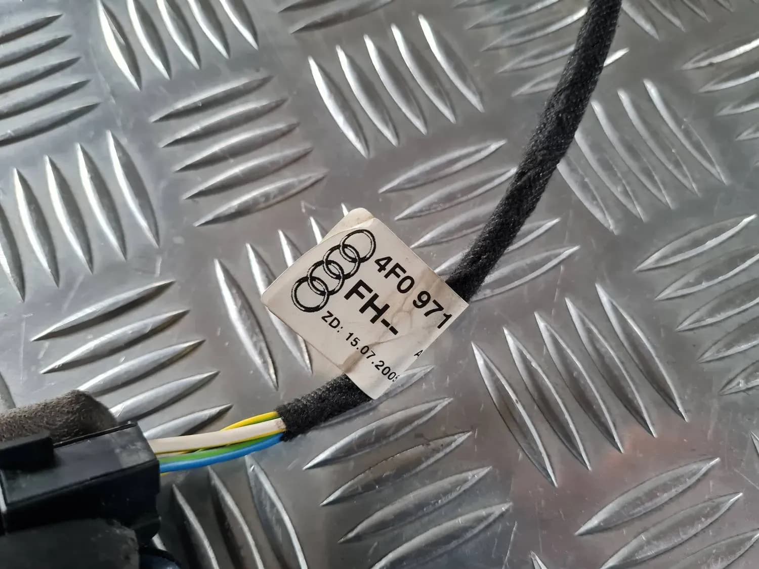 Kabel für elektrischen Fensterhebermotor AUDI A6 2008 - foto 2