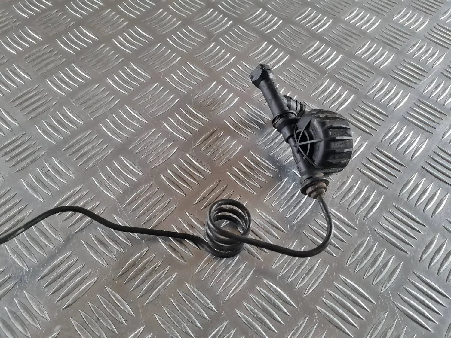 Leitung des Kupplungsgeberzylinders RENAULT SCENIC III 2011 - foto 3