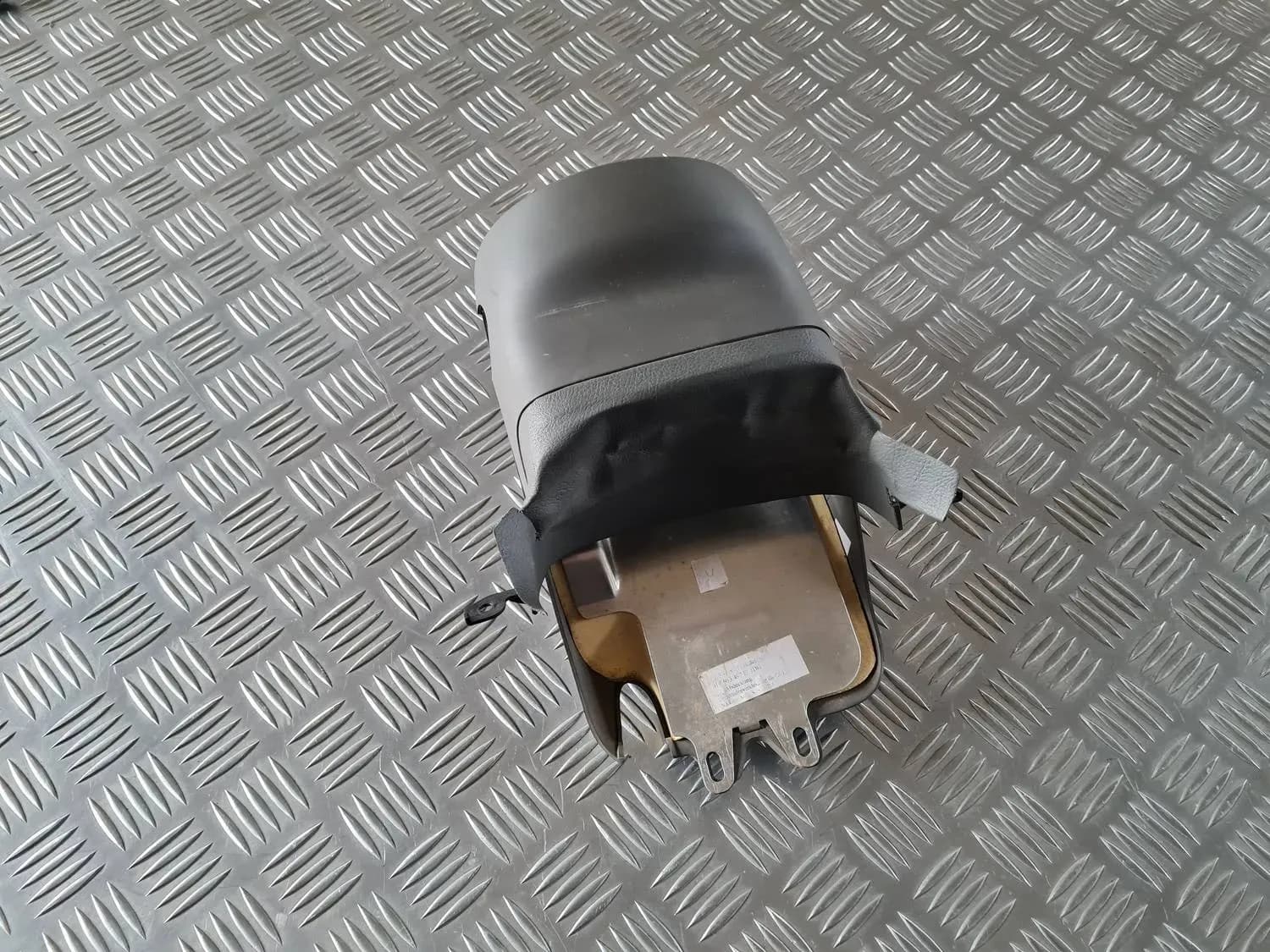 Staubschutzabdeckung der Lenksäule AUDI A6 2008 - foto 5