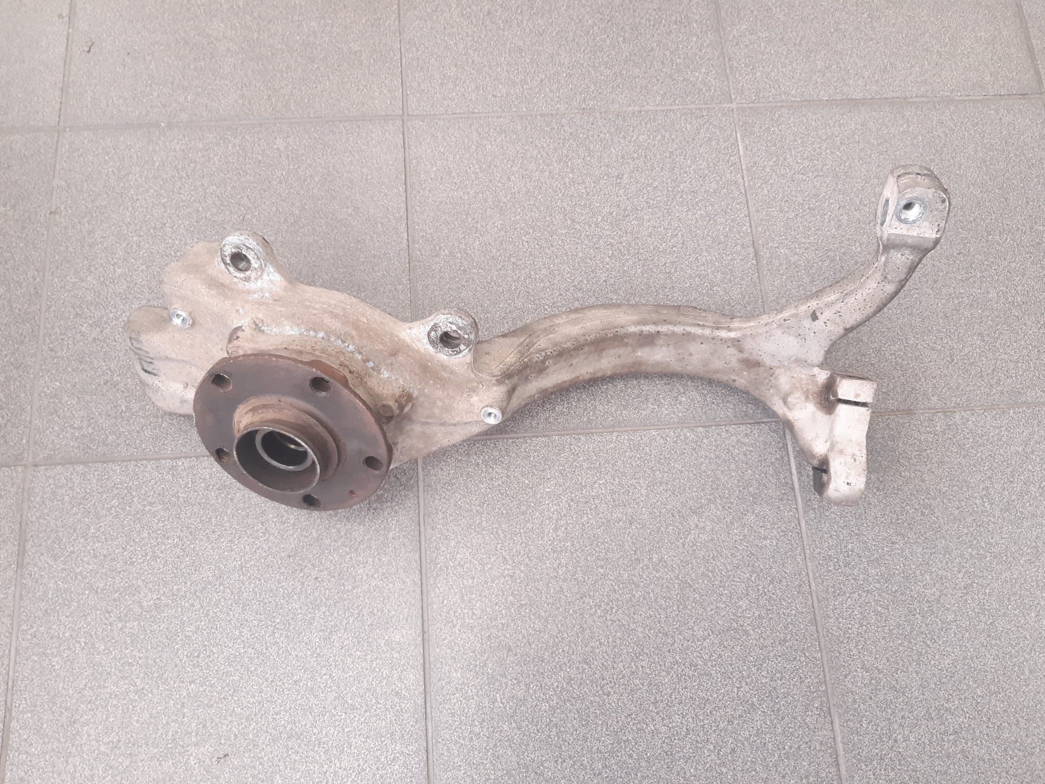 Achsschenkel vorne rechts AUDI A6 2008 - foto 2