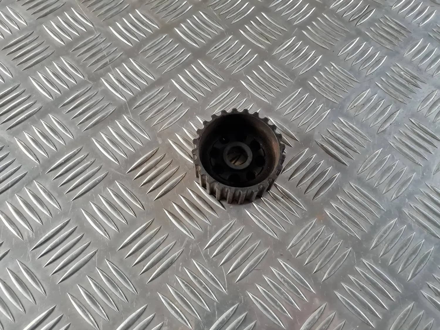 Hochdruck-Kraftstoffpumpengetriebe AUDI A6 2008 - foto 2