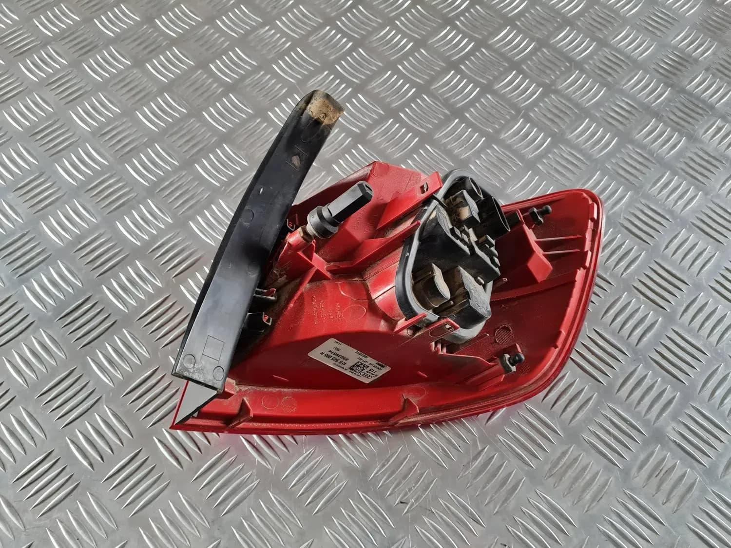 Leuchte hinten links AUDI A6 2008 - foto 4