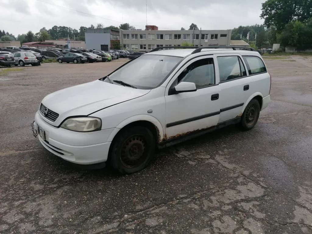 Foto des zerlegten Fahrzeugs 3