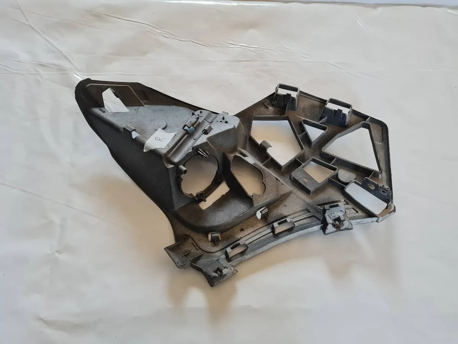 Halterung für Stoßstange hinte links RENAULT SCENIC III 2011 - foto 2