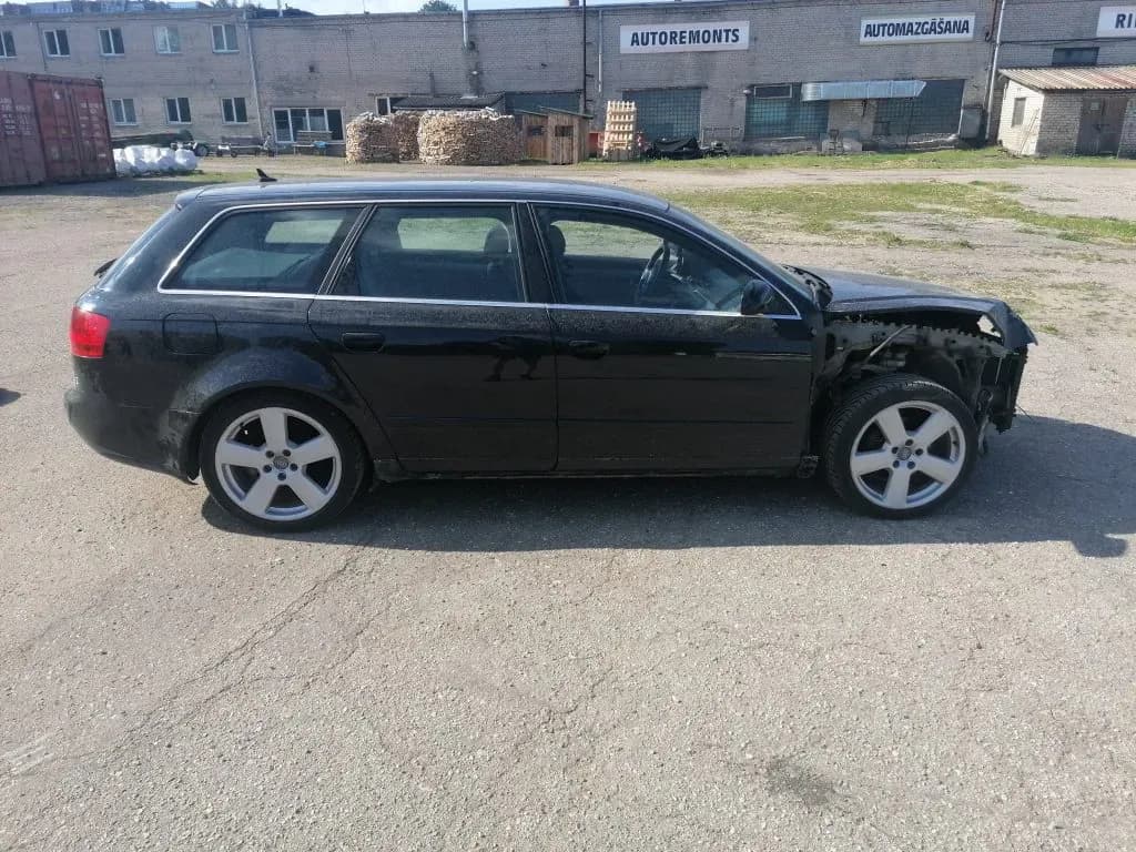 Autoteile AUDI A4 2008 AVANT - foto 8