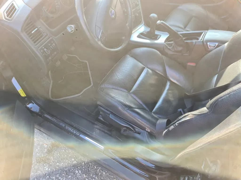Foto des zerlegten Fahrzeugs 4