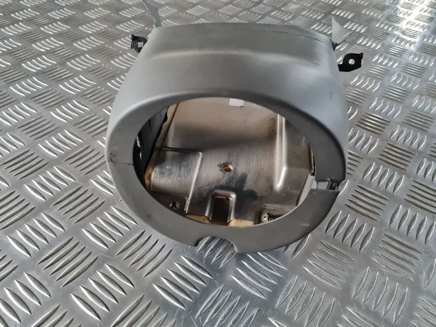 Staubschutzabdeckung der Lenksäule AUDI A6 2008 - foto 3