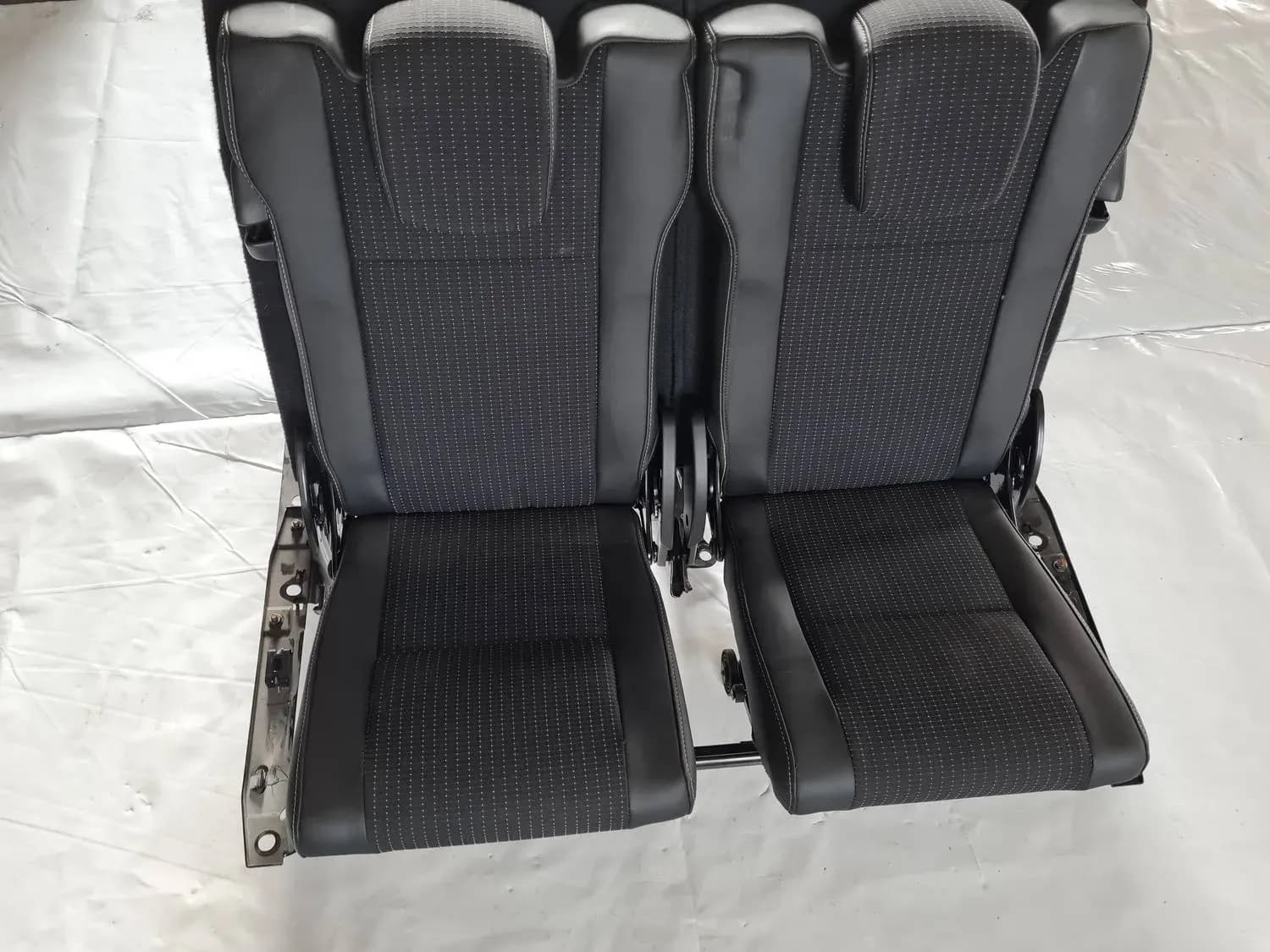 Sitz des dritten Reihens RENAULT SCENIC III 2011 - foto 3