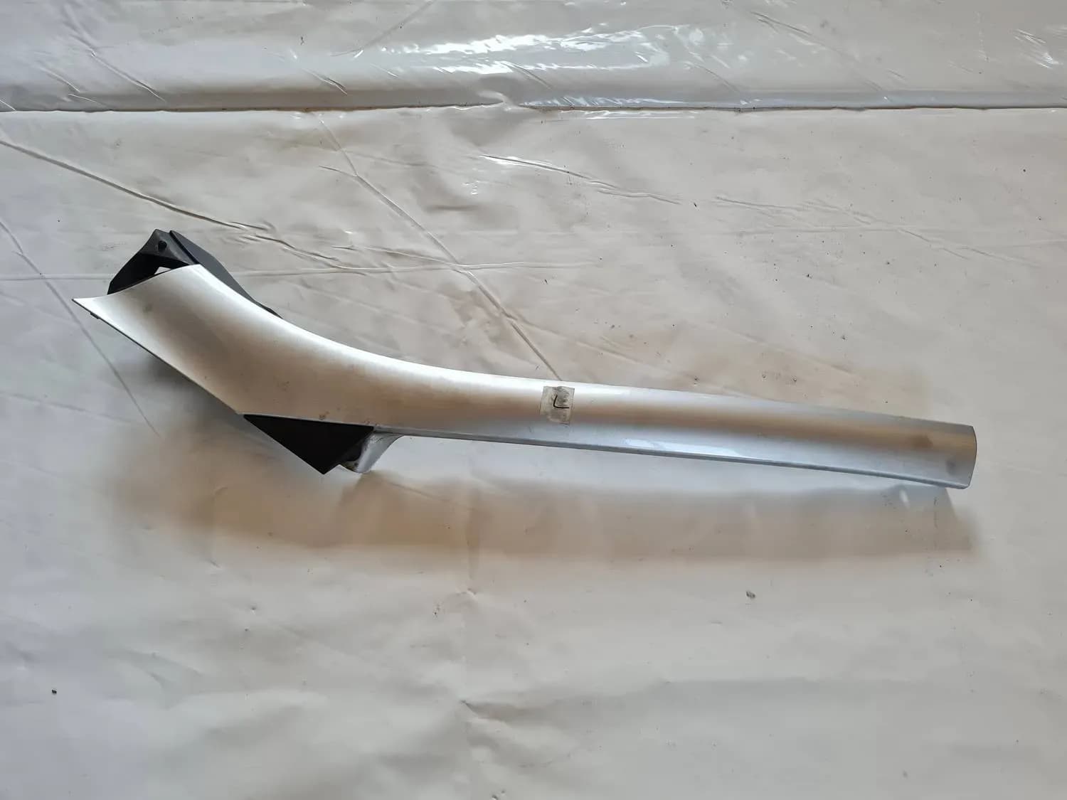 Vordere Federbeinstrebe RENAULT SCENIC III 2011 - foto 1
