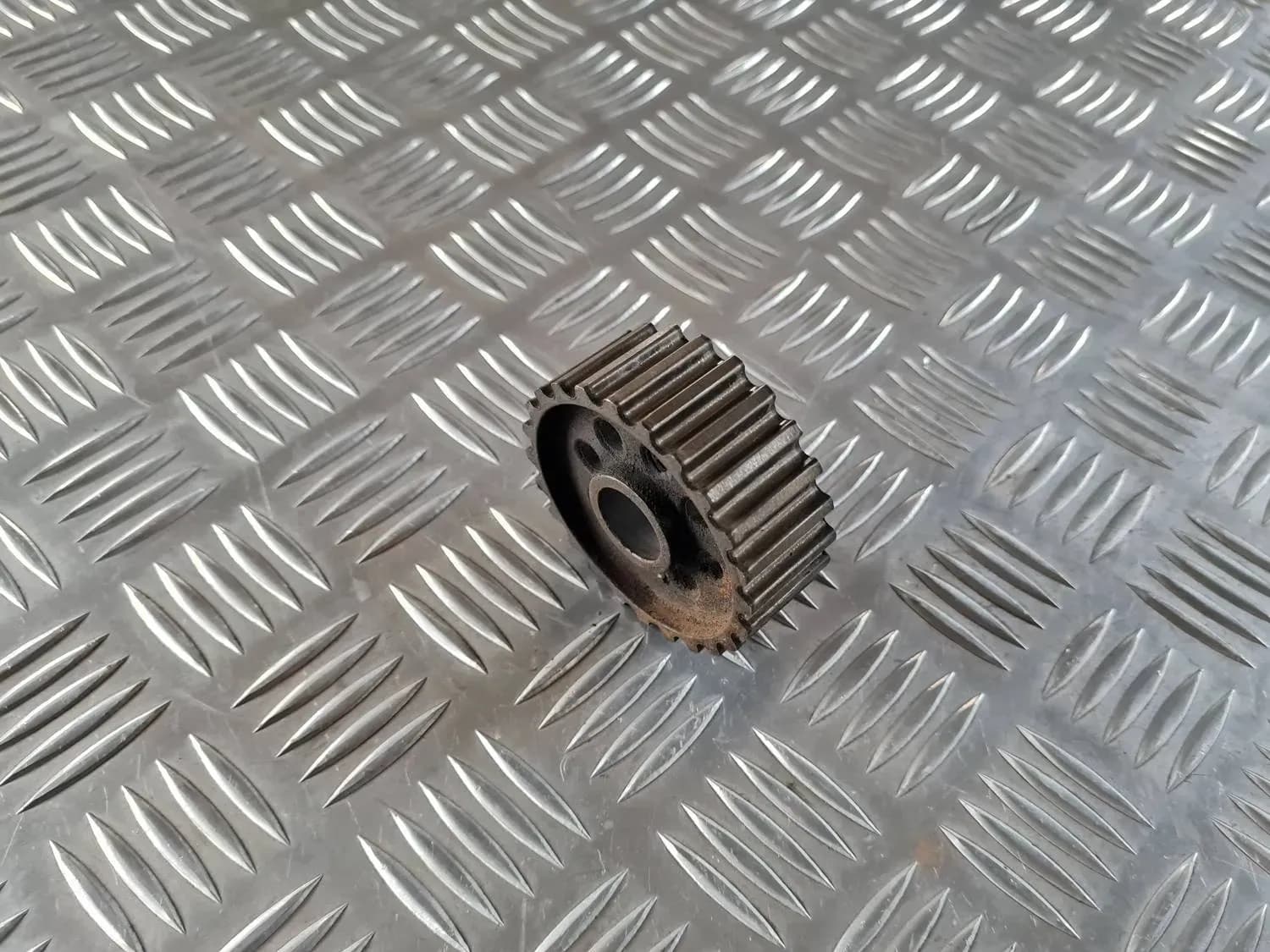 Hochdruck-Kraftstoffpumpengetriebe AUDI A6 2008 - foto 4