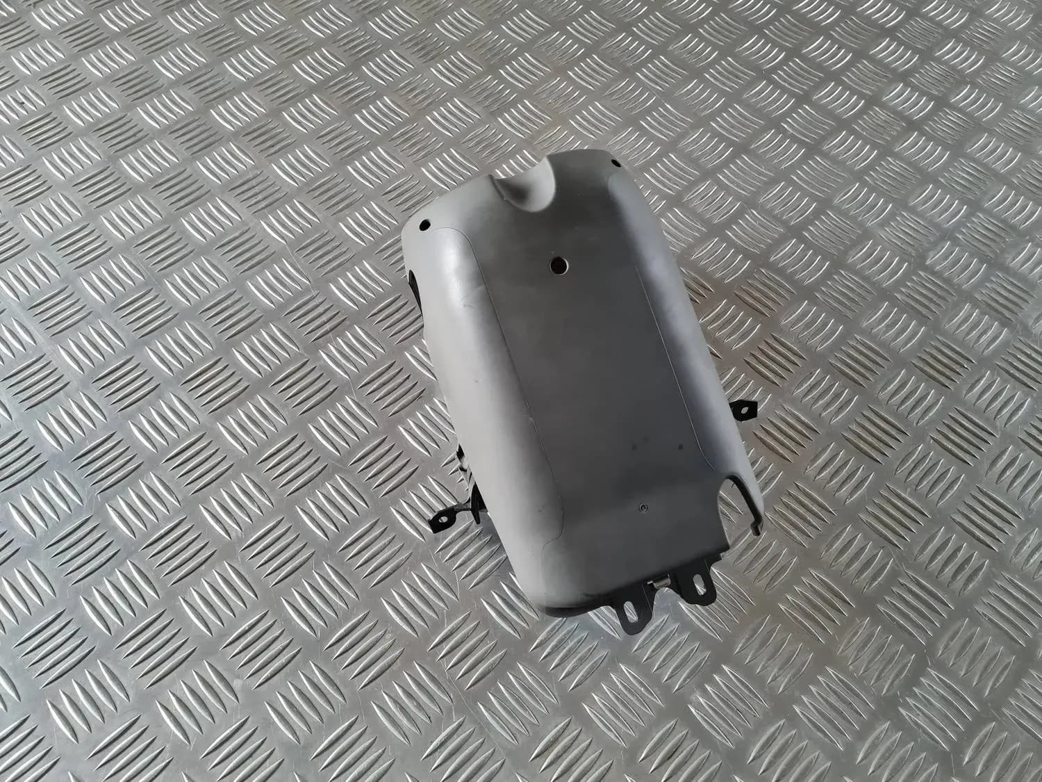 Staubschutzabdeckung der Lenksäule AUDI A6 2008 - foto 2