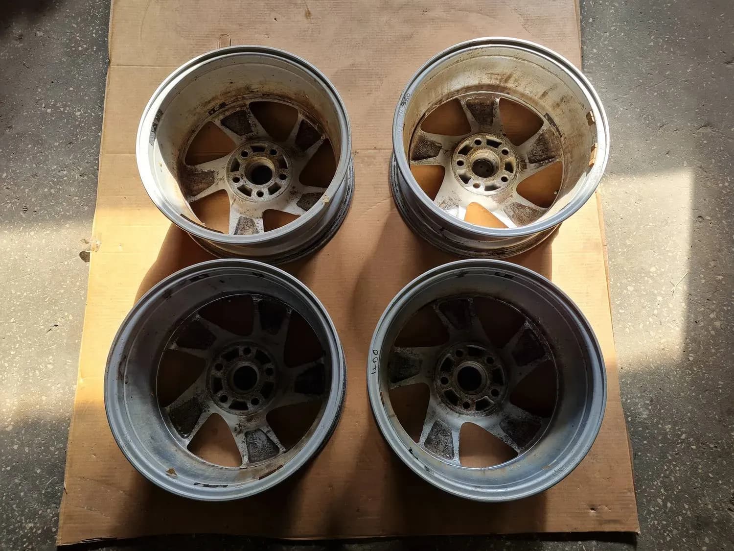 Satz Aluminiumfelgen RENAULT SCENIC III 2011 - foto 8