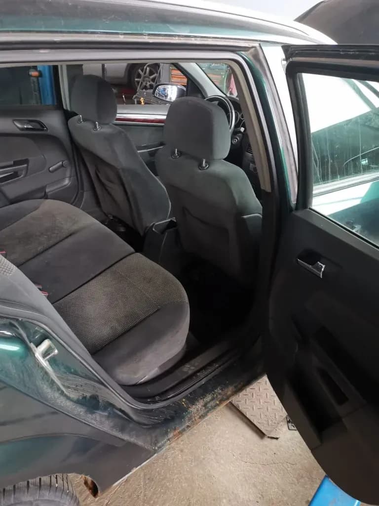 Foto des zerlegten Fahrzeugs 5