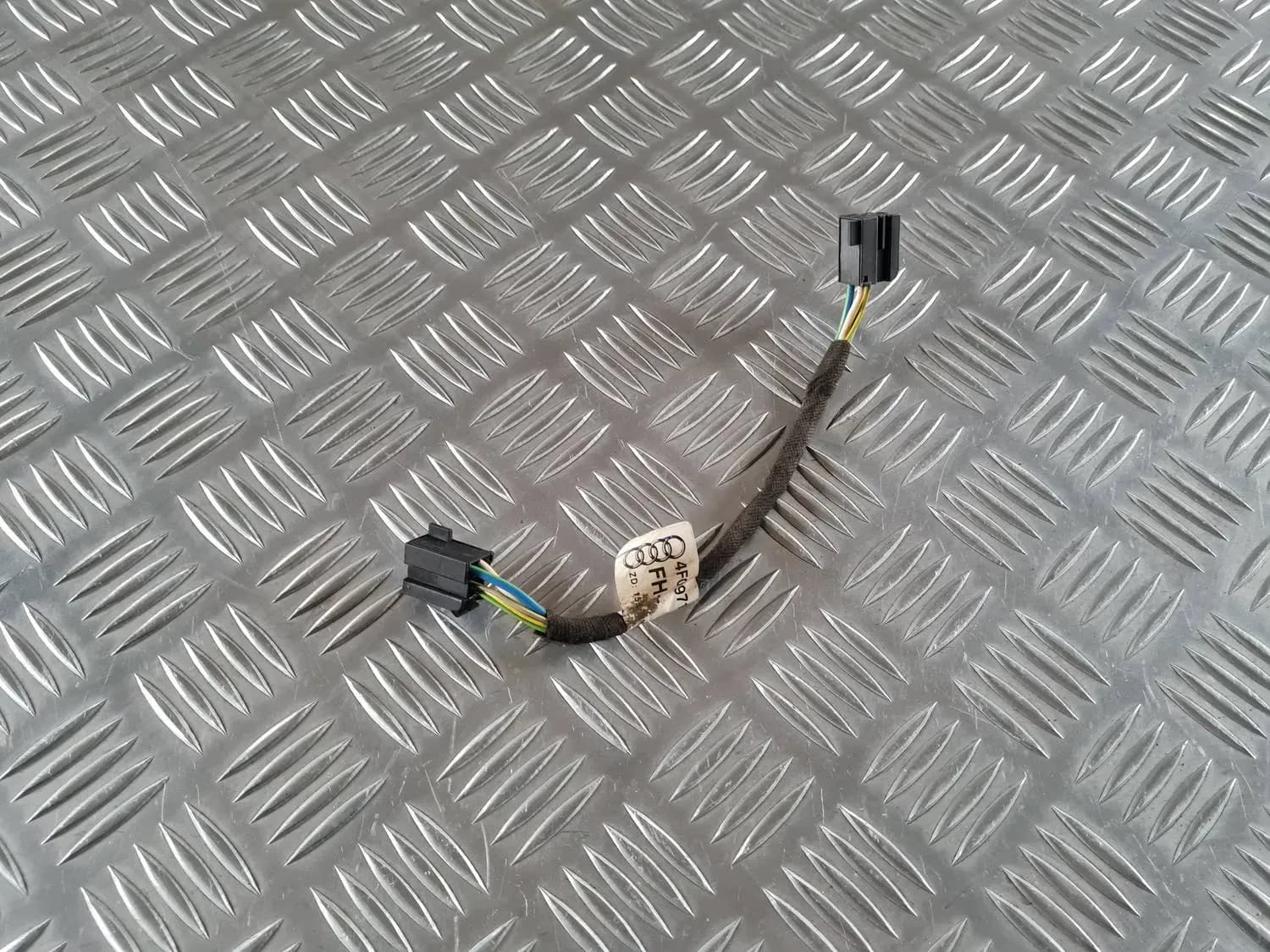 Kabel für elektrischen Fensterhebermotor AUDI A6 2008