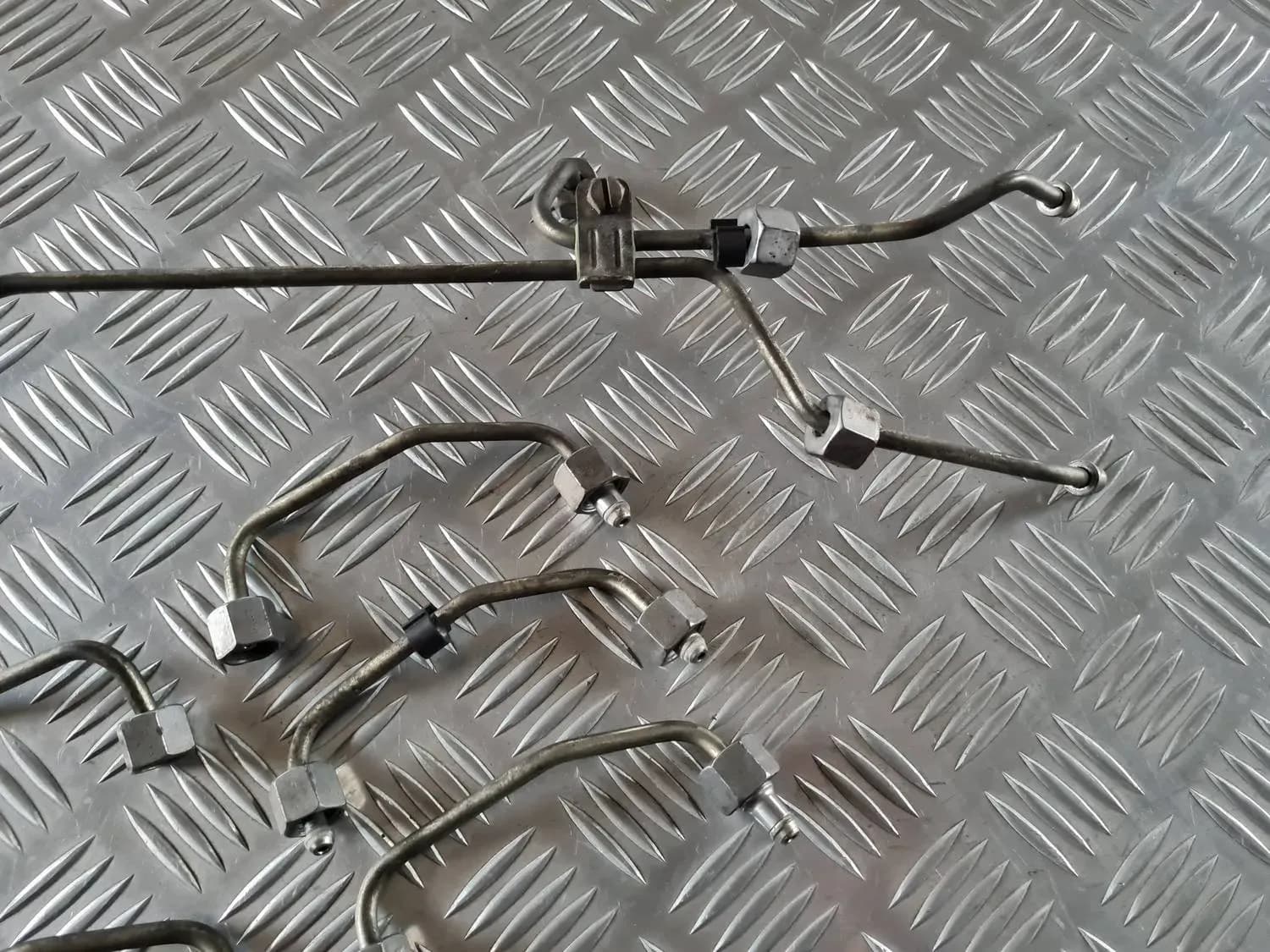Kraftstoffleitung AUDI A6 2008 - foto 3