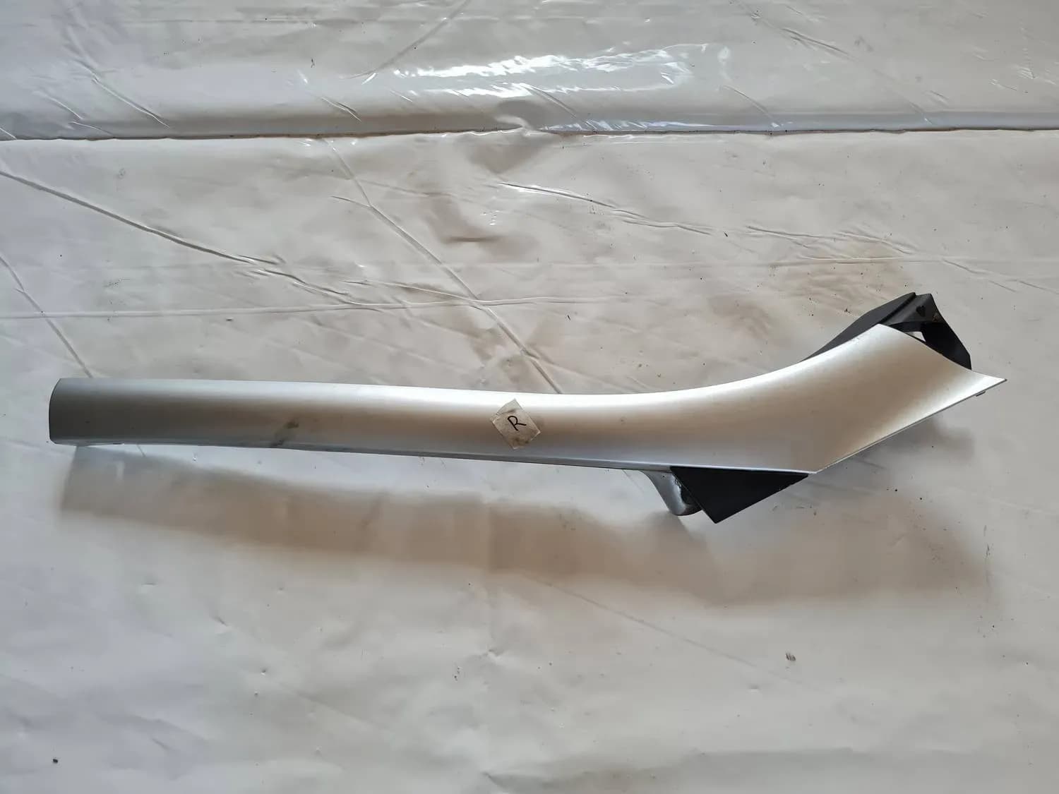 Vordere Federbeinstrebe RENAULT SCENIC III 2011 - foto 1