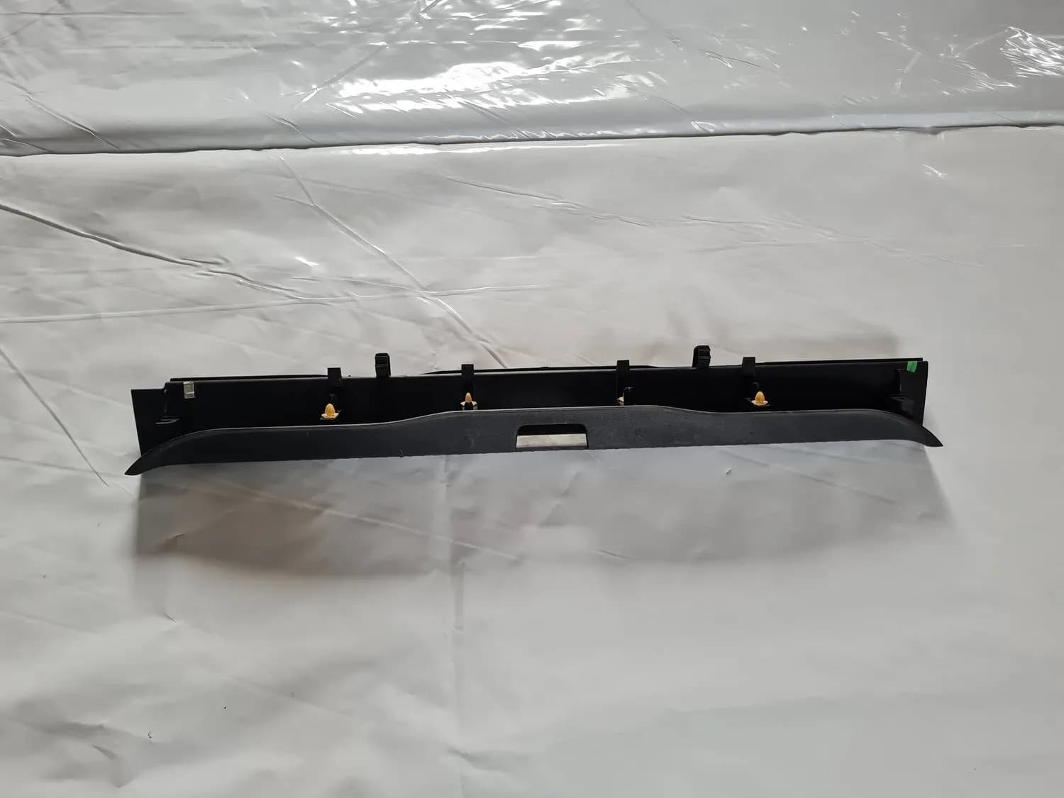Abdeckung der Gepäckraumschwelle RENAULT SCENIC III 2011