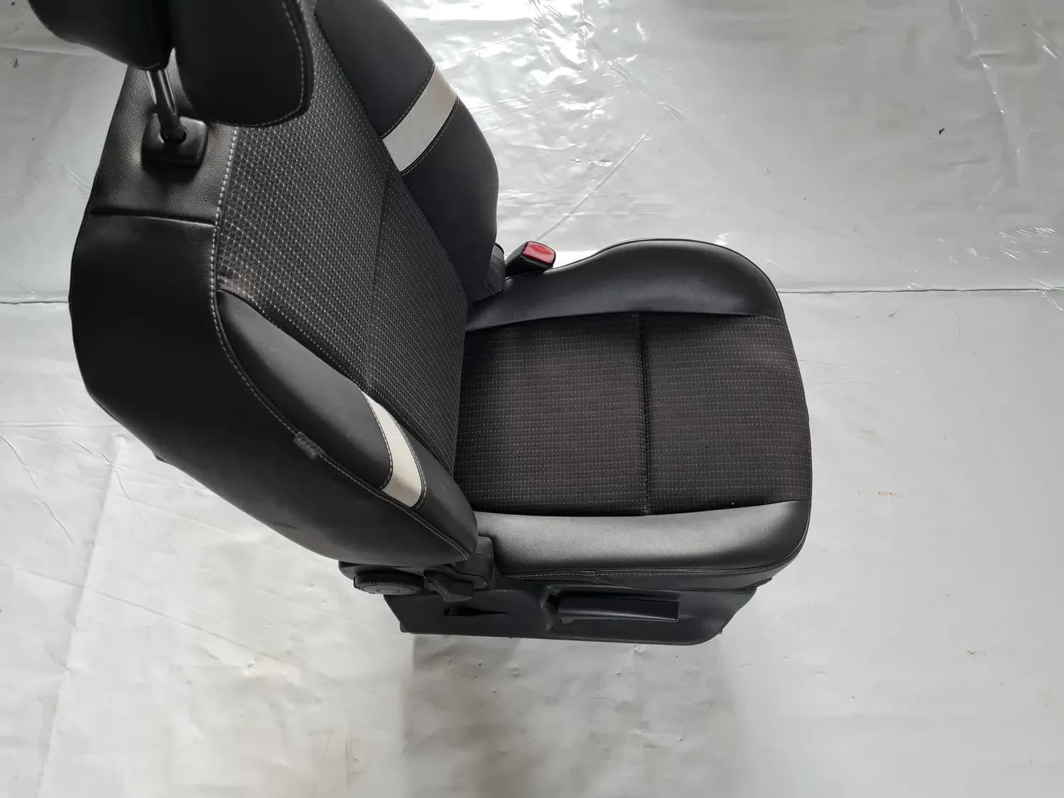 Sitz vorne rechts RENAULT SCENIC III 2011 - foto 6