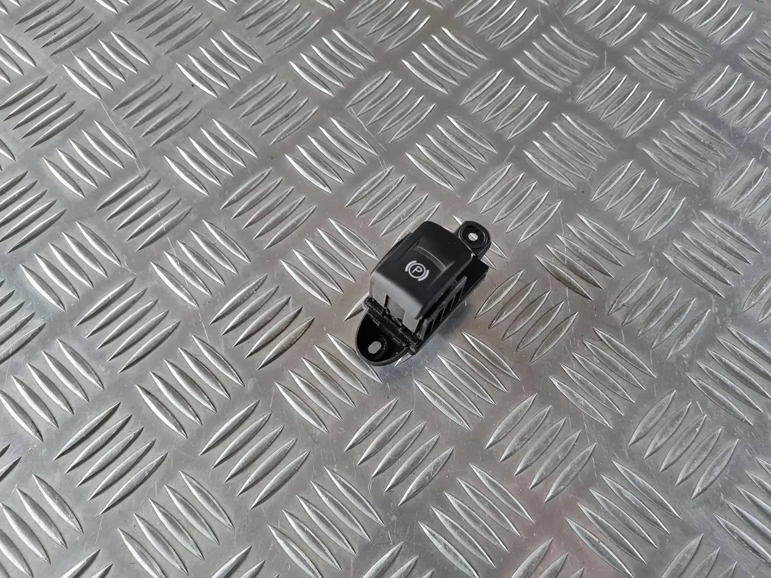 Knopf für die Feststellbremse AUDI A6 2008 - foto 1