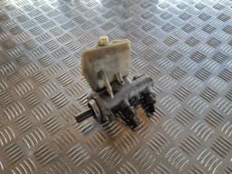 Hauptbremszylinder des Bremskraftverstärkers VOLVO S60 2008